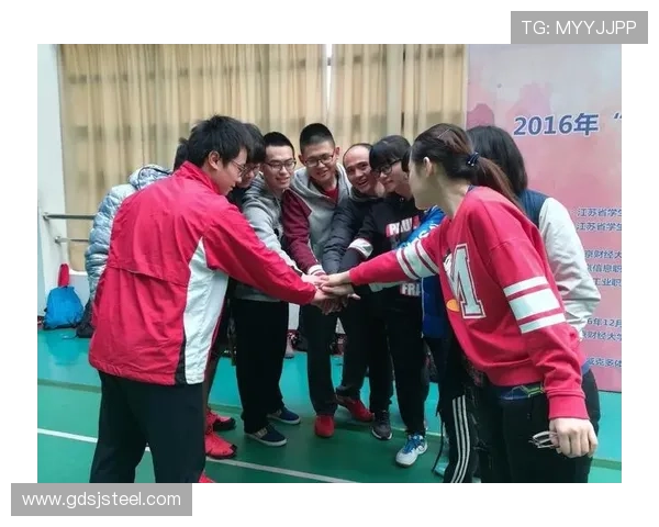 武汉羽毛球队与重庆羽毛球队赛后复盘分析比赛经验与战术调整探讨